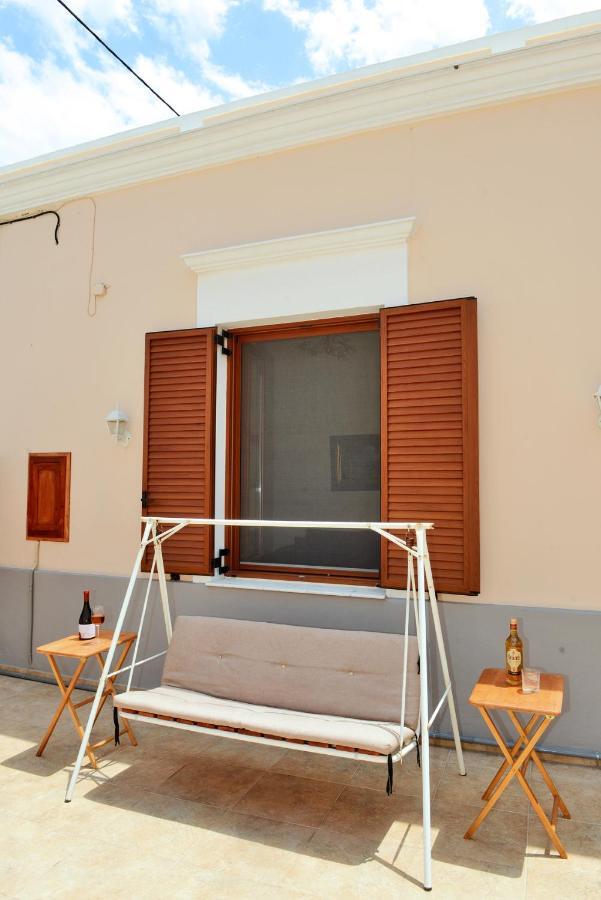 Classical Villa Archontiko D&M Rhodes City Esterno foto